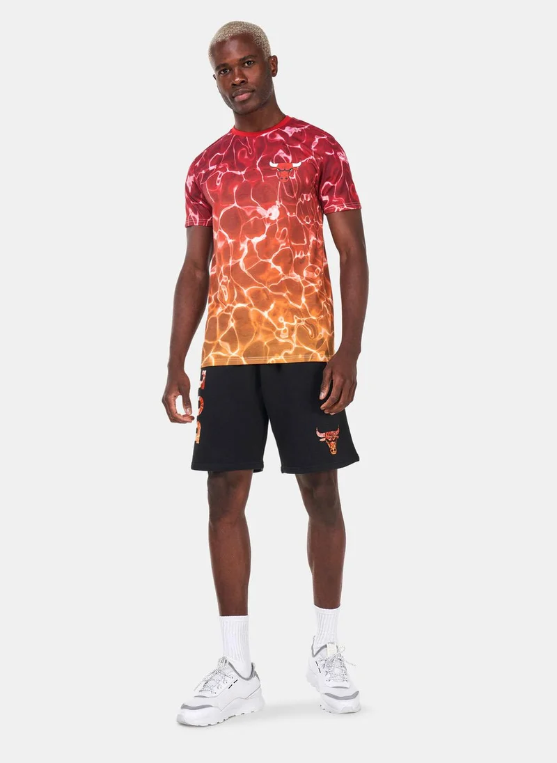 NEW ERA Men's Chicago Bulls NBA Team Colour Water Print T-Shirt