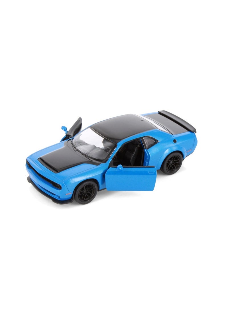 Kinsmart Dodge Challenger SRT Demon 170-1:40 Scale 2023  Doors Openable Collectible Toy Car  - Image 2