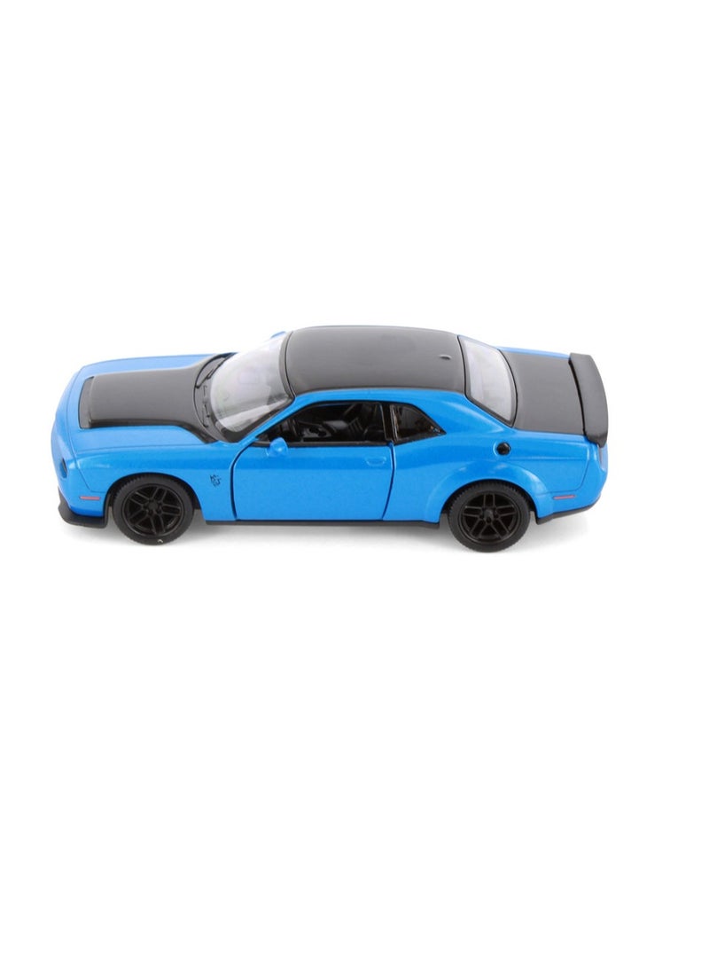 Kinsmart Dodge Challenger SRT Demon 170-1:40 Scale 2023  Doors Openable Collectible Toy Car  - Image 3