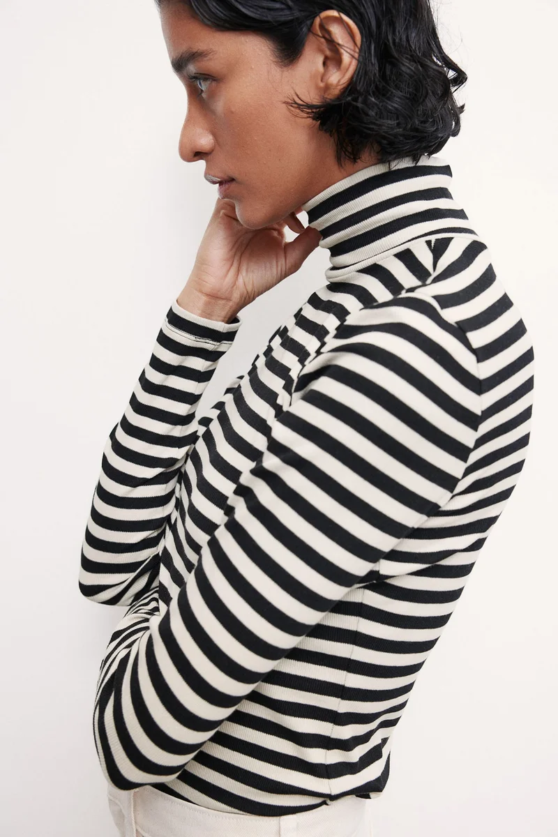 اتش اند ام Modal-Blend High Neck Top