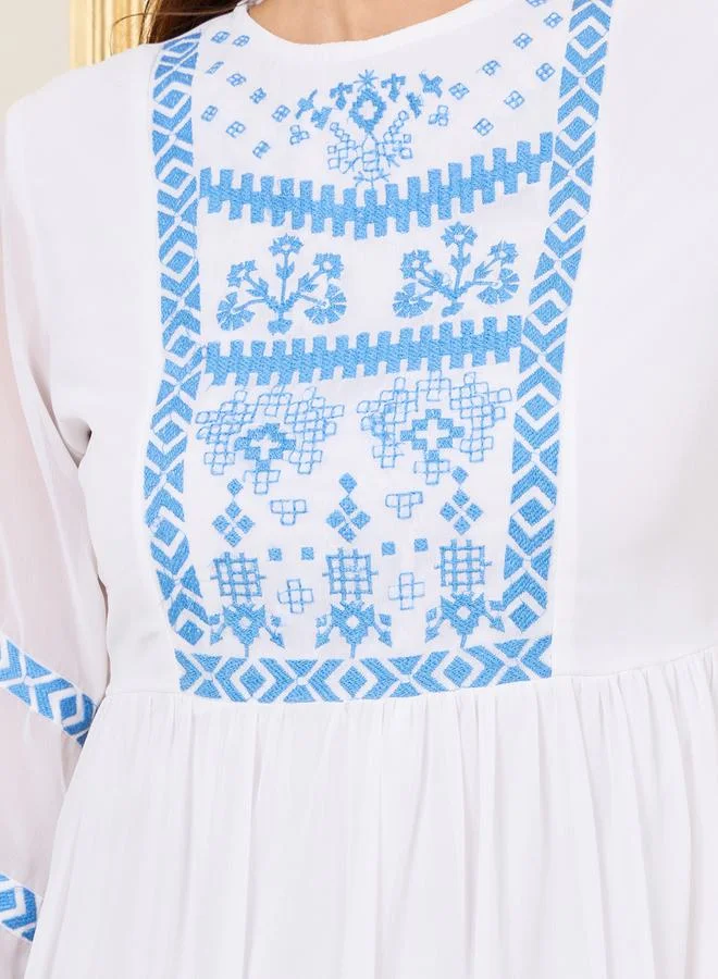 ستايلي Aztec Embroidered Tiered Maxi Dress