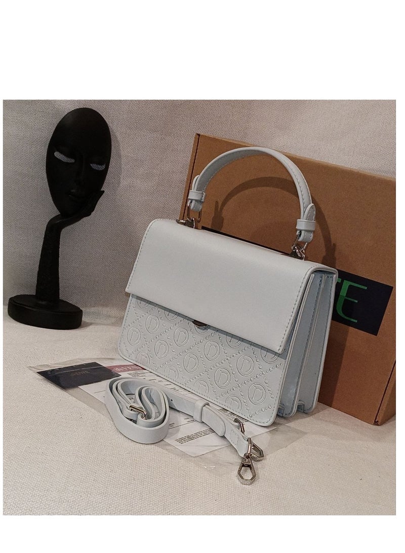 Women's shoulder bag with dimensions and sizes suitable for storage 
