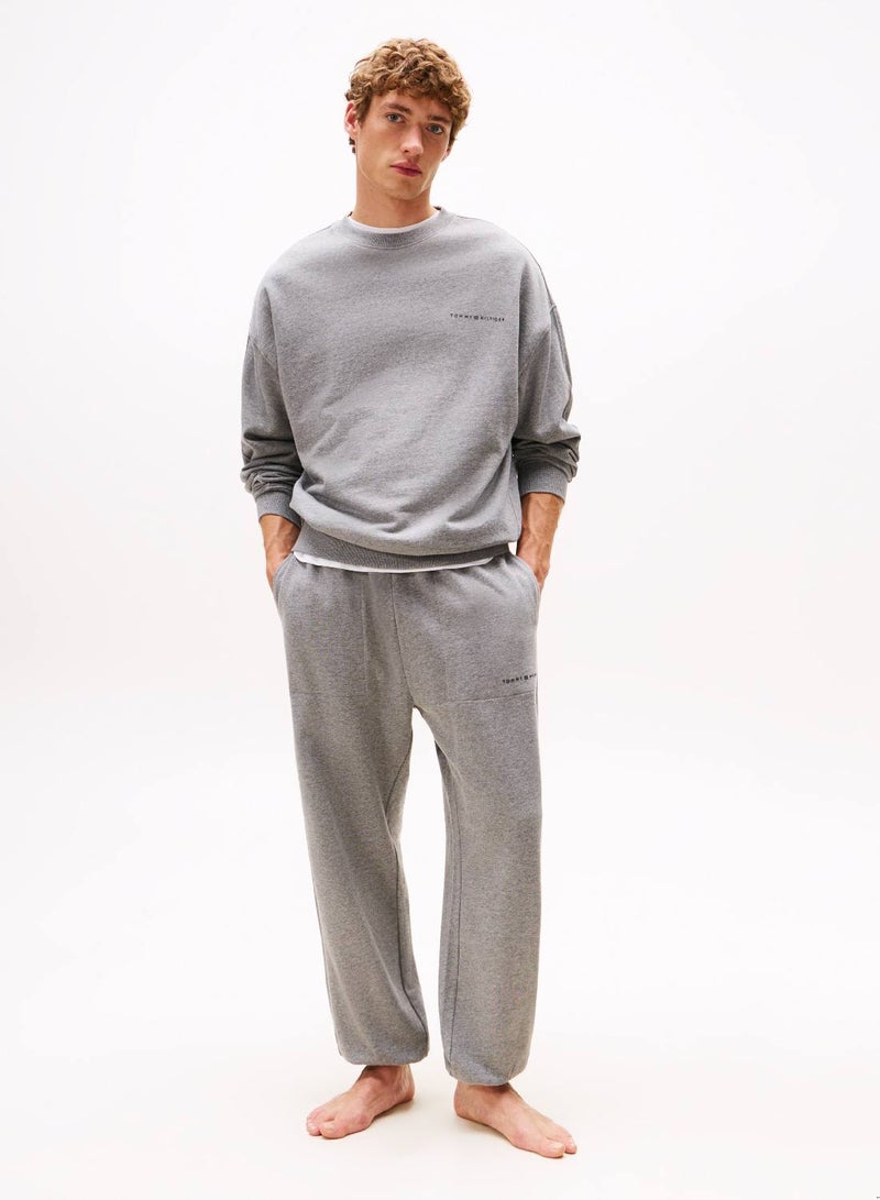 TOMMY HILFIGER TH Original Tonal Logo Lounge Sweatshirt - Image 3