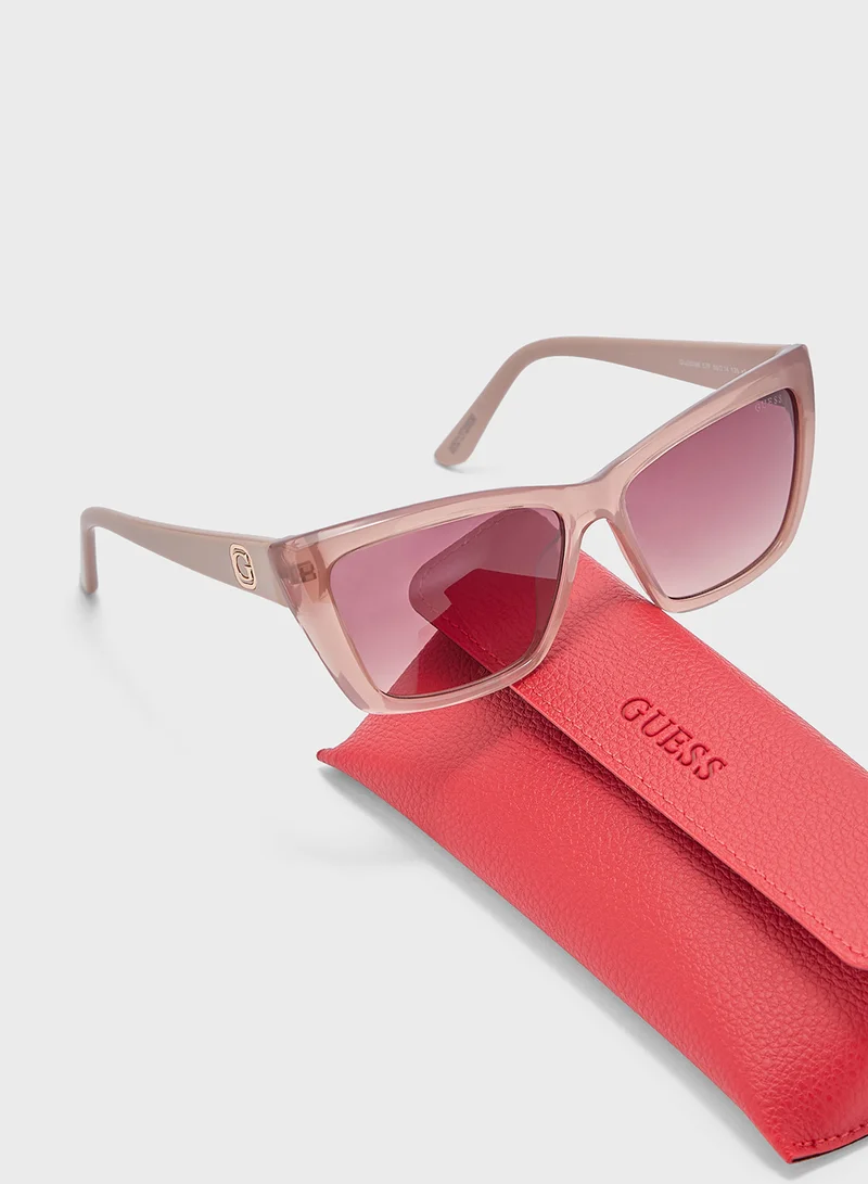 GUESS Uv Protector Wayfarers Sunglasses