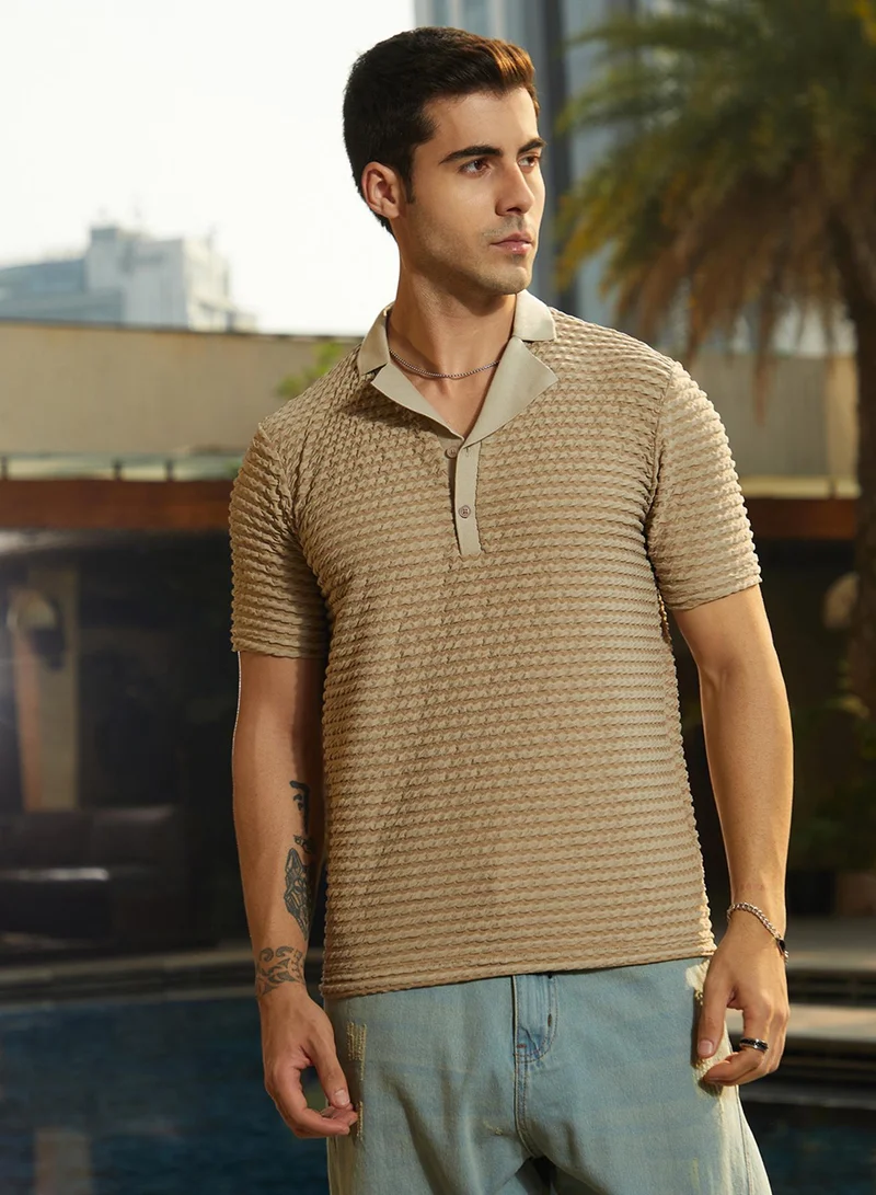 Campus Sutra Campus Sutra Men's Ash Brown Crease-Tactile Cuban Polo T-Shirt For Casual Wear | Polo Neck | Short Cuffed Sleeves | Half-Button Closure | T-Shirt Crafted With Comfort Fit For Everyday Wear