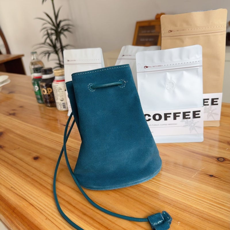 Korean Niche Drawstring Bucket Bag Ins Genuine Leather Women'S Bag Simple Crossbody First Layer Cowhide Shoulder Bag - Image 1