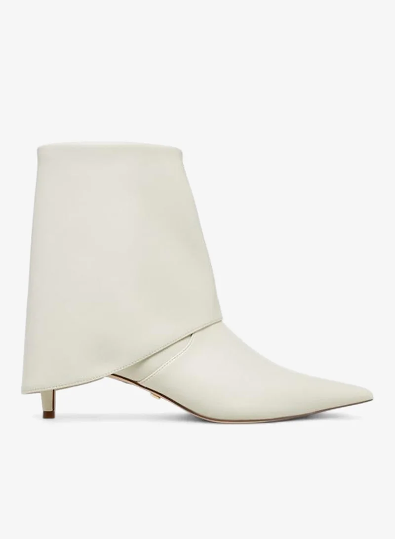 سيليست بوت نسائي بكعب رفيع وسحاب للإغلاق