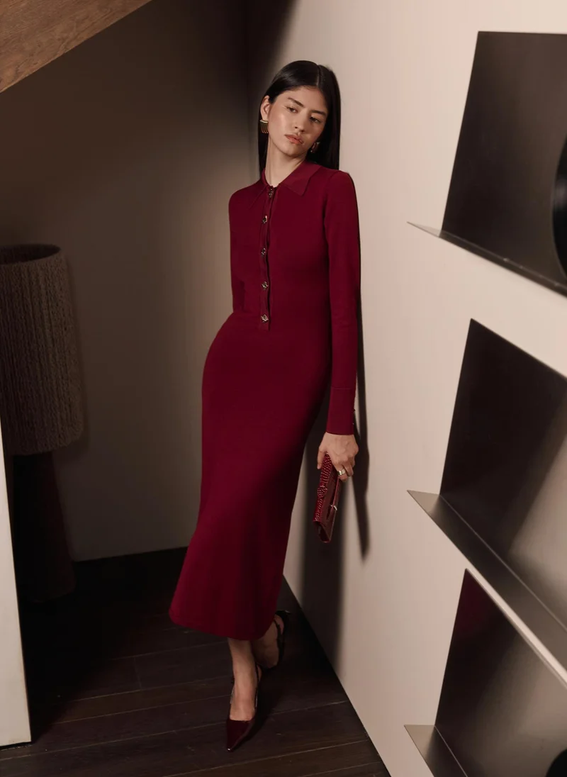 Lichi  Jersey midi dress with triangular collar and large buttons for Women | Best Price UAE