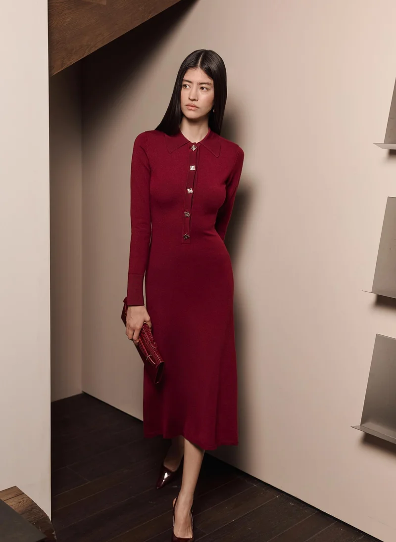 Lichi  Jersey midi dress with triangular collar and large buttons for Women | Best Price UAE