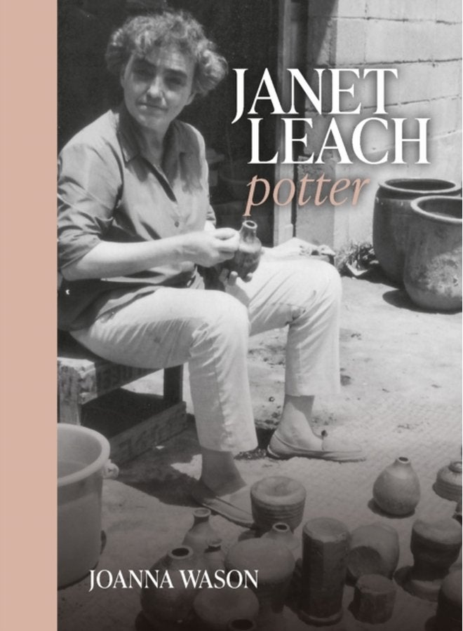 Janet Leach Potter - Hardback