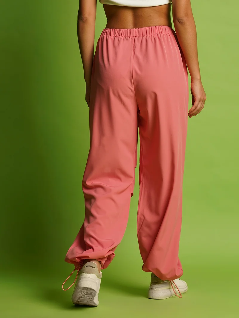 globus Women Mid Rise Loose Fit Parachute Trousers