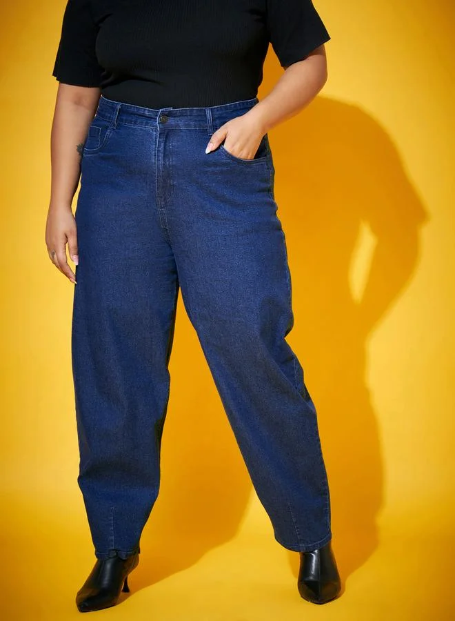 ساسافراس جينز بمقاس كبير وقصة بالون