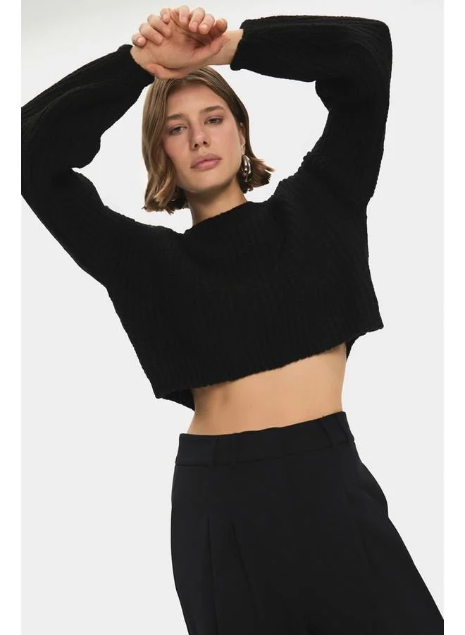 JUNE June Women Crew Neck Balloon Sleeve Crop Knitwear Sweater Black