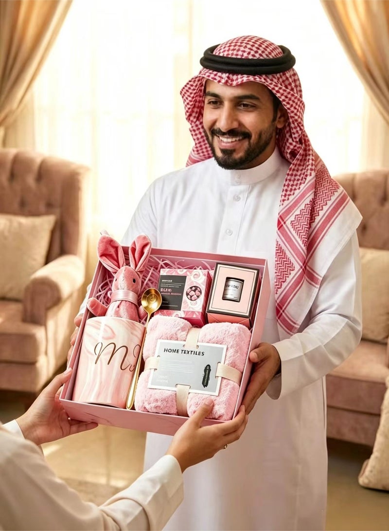ChenDa Gift Basket for Women – Birthday, Mother's Day & Other Occasions Gift Set, Pink Gift Basket Set, Unique Gift for Women, Gifts for Mom, Sister, Wife, Daughter, Coworker, Teacher, Nurse and more - Image 3