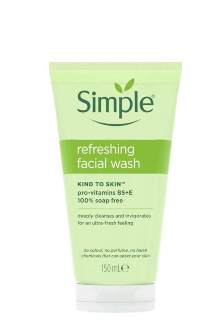simple Kind to Skin Refreshing Facial Gel Wash 150ml - Image 2
