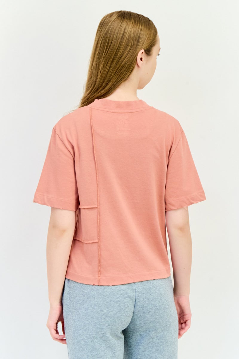 Reebok تي شيرت رياضي نسائي بأكمام قصيرة، لون خوخي داكن - Image 3