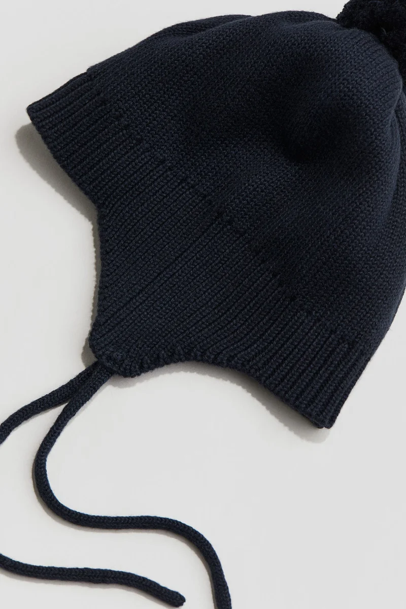H&M Beanie with earflaps