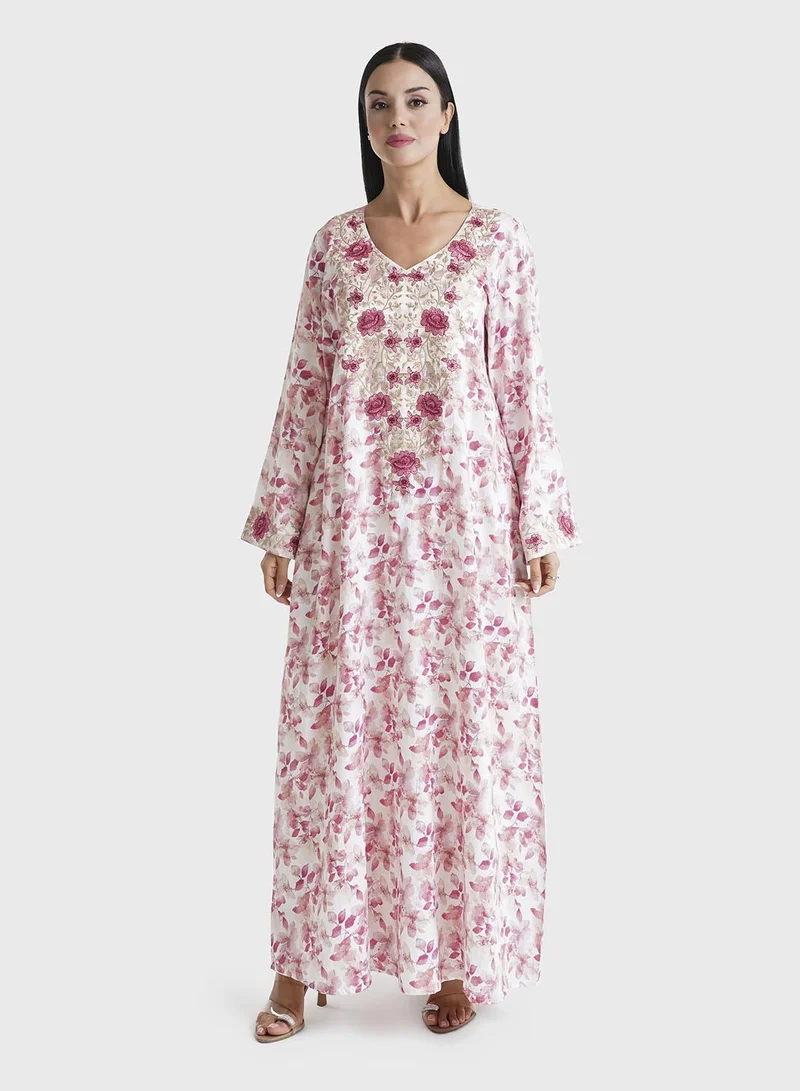 كشخة جلابية قطن ساتان مطبوعة بالزهور باللون الوردي مع أحجار