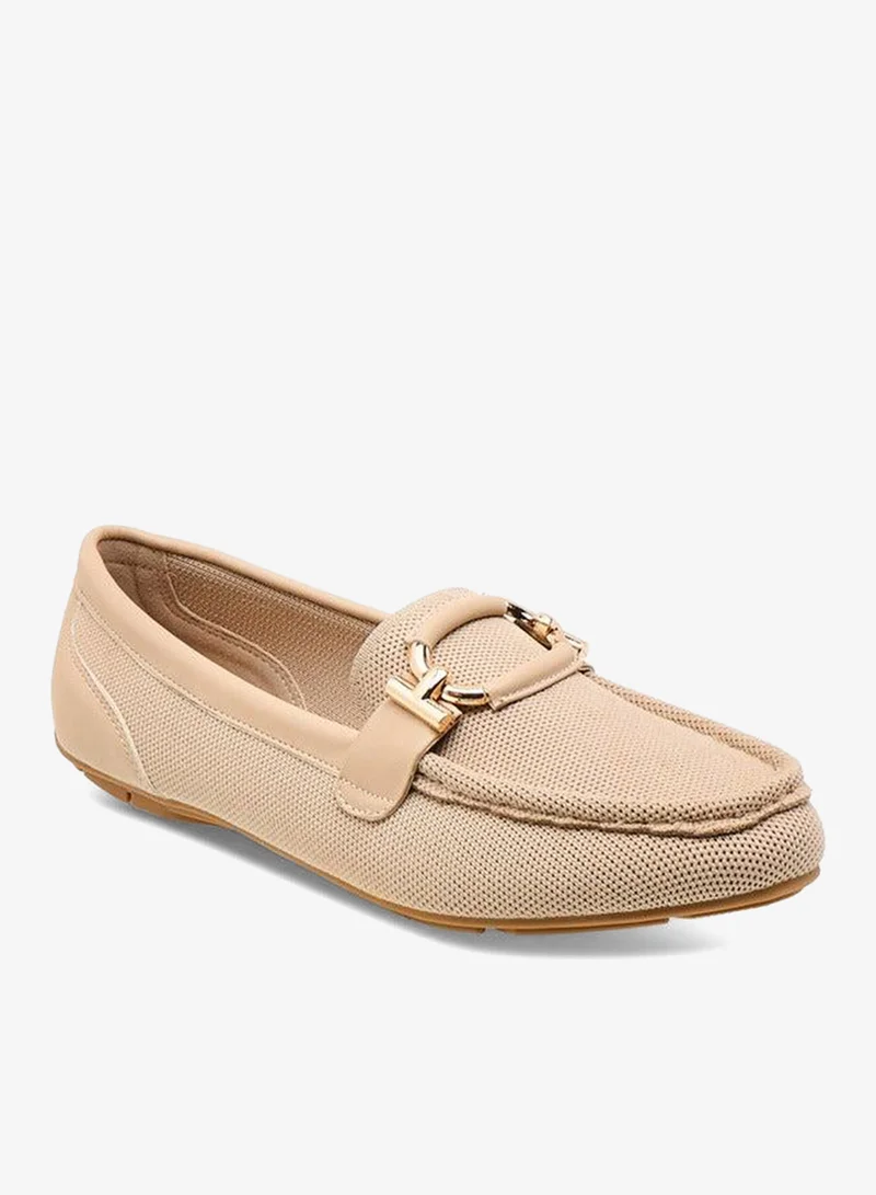 لو كونفورت لوفرز سليب أون بنقشة معدنية