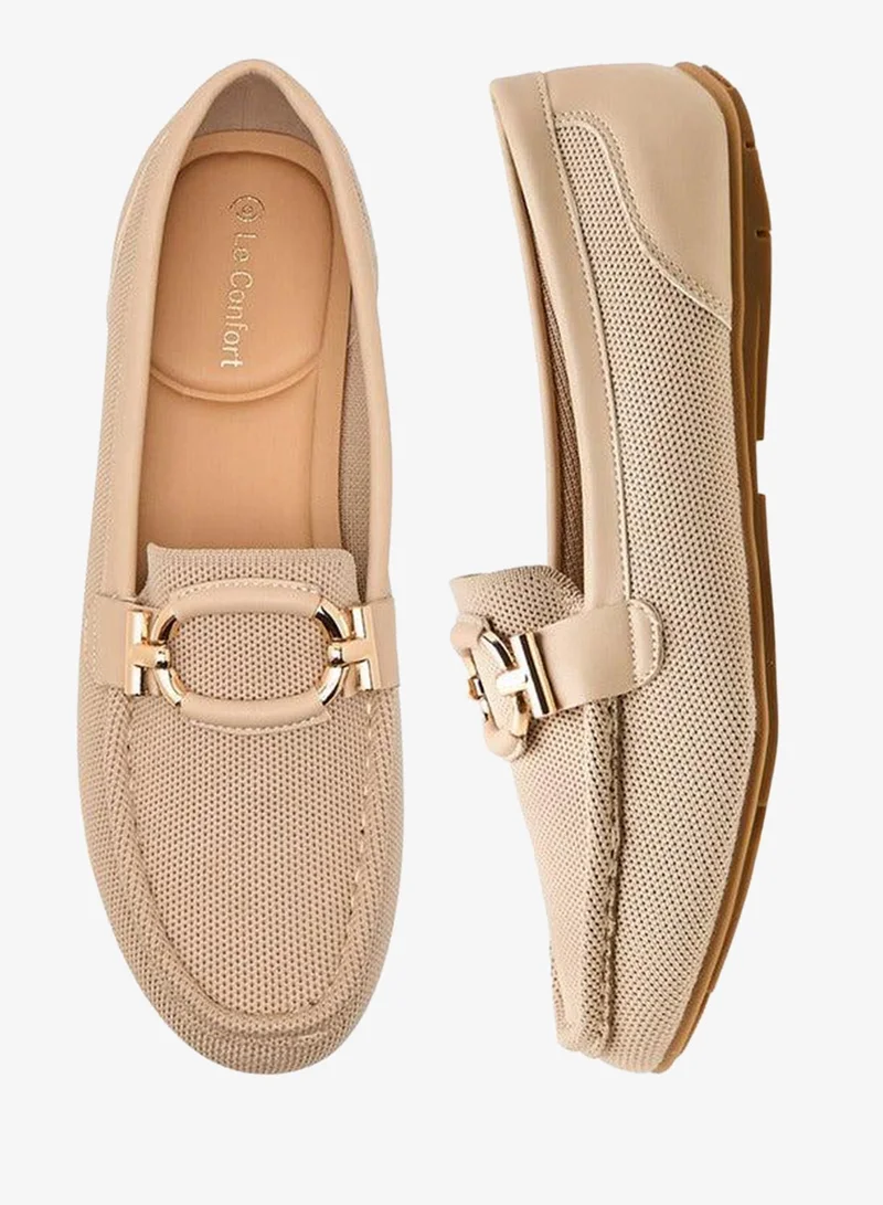 لو كونفورت لوفرز سليب أون بنقشة معدنية