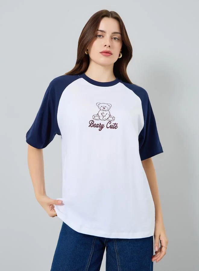 Women Graphic Raglan Sleeve Oversized T-Shirt