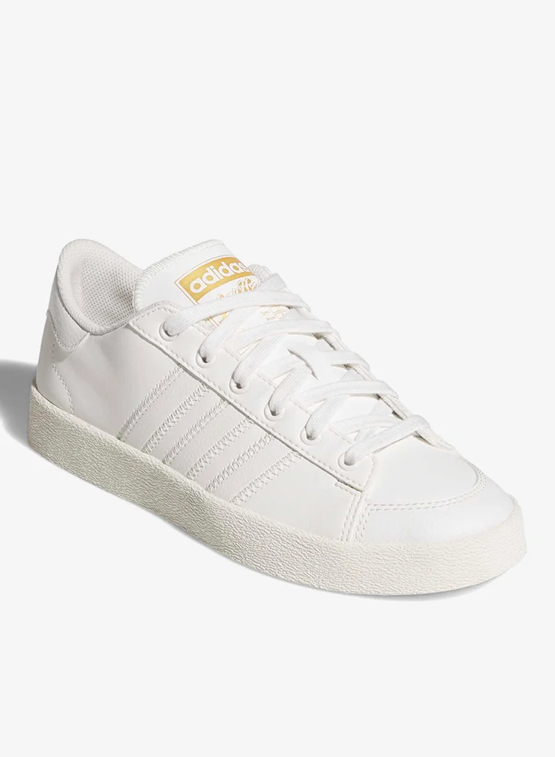 Adidas CWHITE/CWHITE/GOLDMT Jump Hook Low for Women | Best Price UAE
