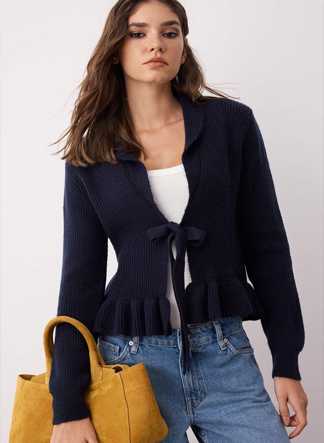 trendyol Navy Blue Crop VNeck Soft Textured Flounced Knitwear Cardigan - Image 1