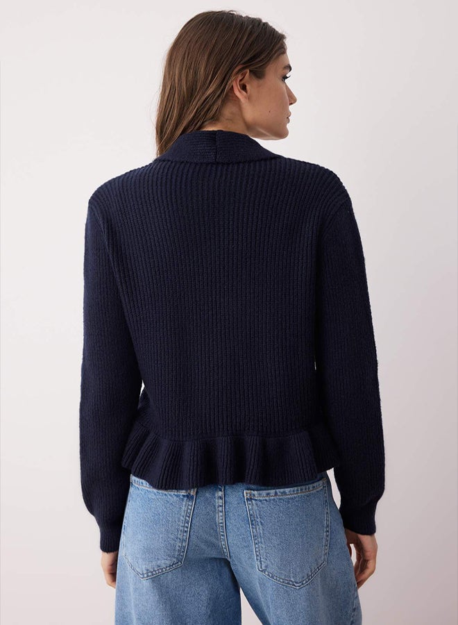 trendyol Navy Blue Crop VNeck Soft Textured Flounced Knitwear Cardigan - Image 4