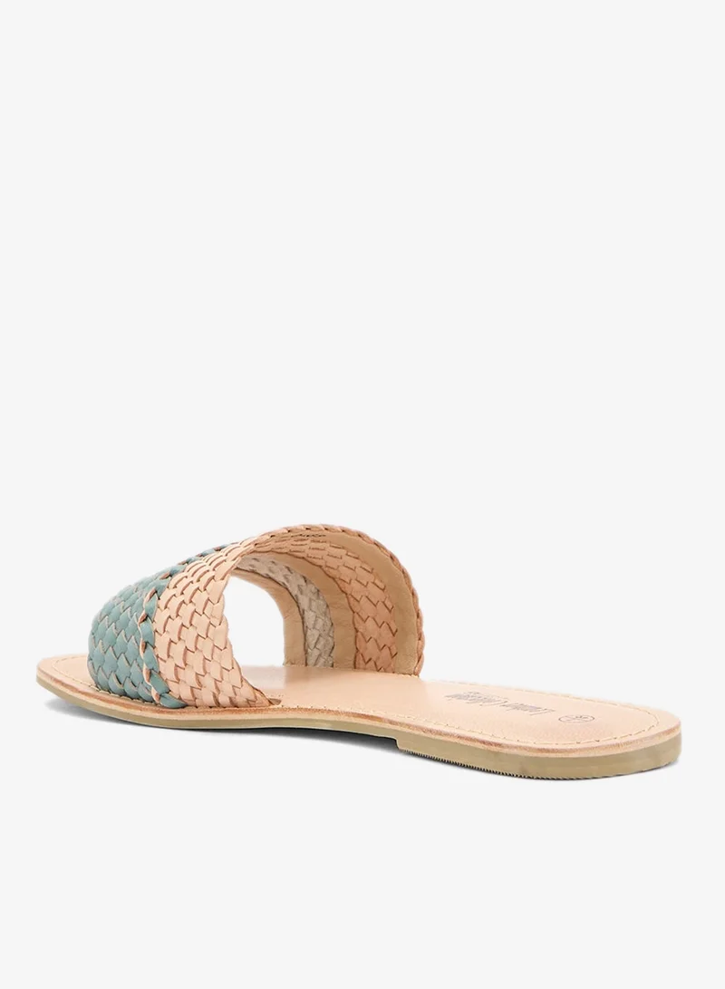 ايلا صندل صيفي مسطح مخطط