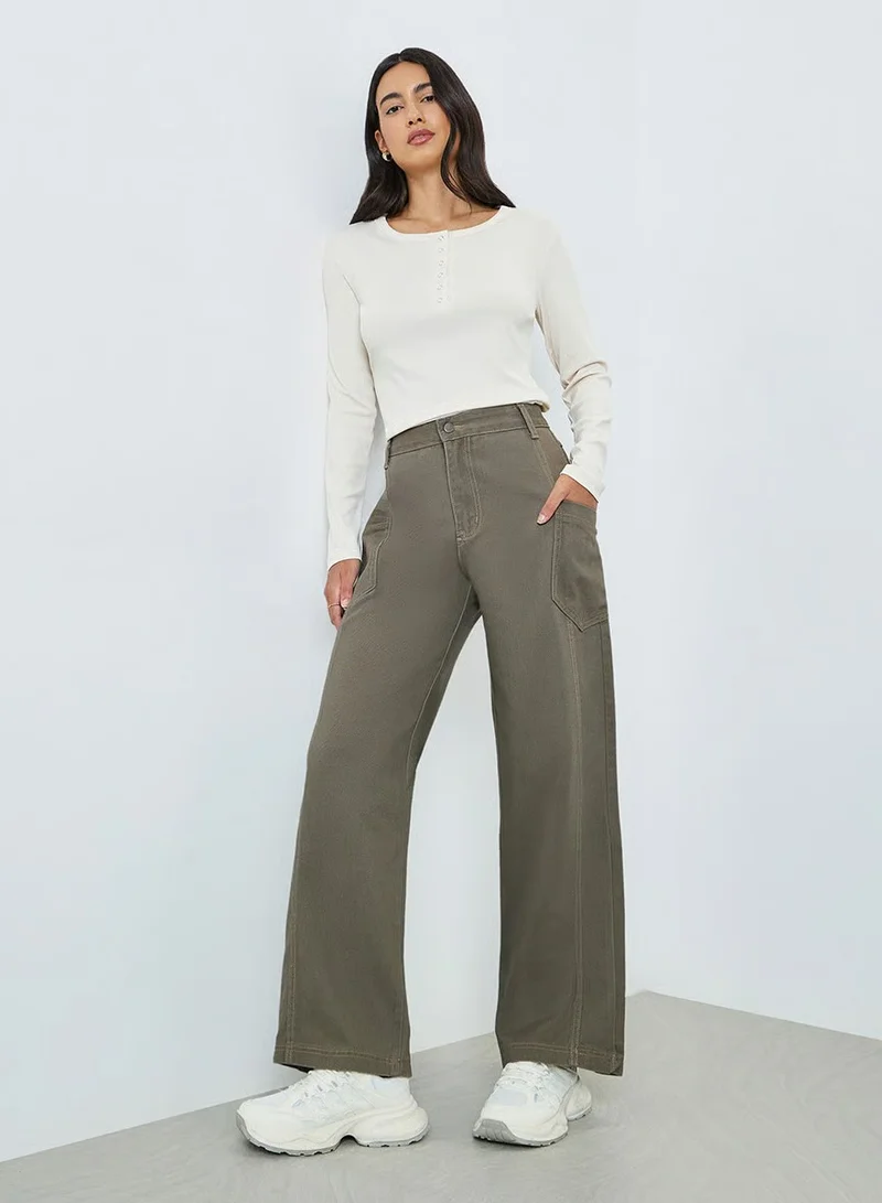 Styli Styli Khaki Wide Leg Cargo Jeans