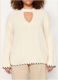 trendyol Beige Window/Cut Out Detailed Tricot Knitwear Sweater TBBAW24AN00038  - Image 4