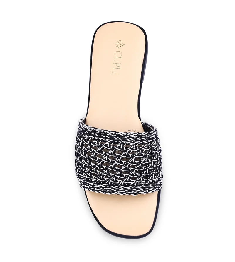 كابلي صندل مسطح نسائي بنقش نسجي