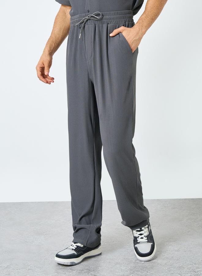 Styli Textured Ribbed Knit Relaxed Fit Shirt and Pants Co-Ords - Image 4