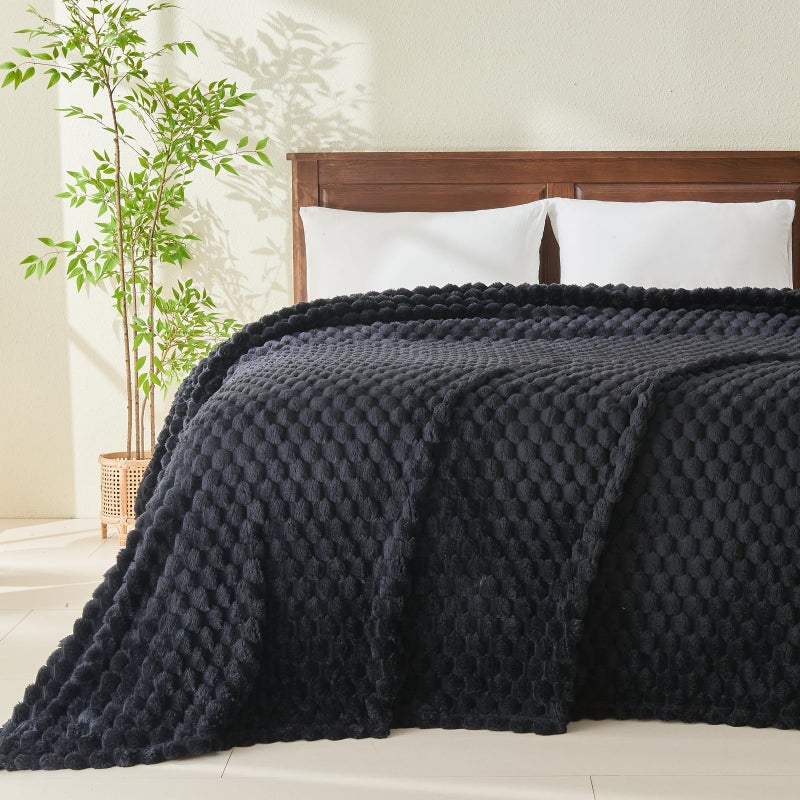 NEWCOSPLAY Super Soft Queen Blanket Black Premium Silky Flannel Fleece 3D Clouds Stylish Jacquard Lightweight Bed Blanket All Season Use 350GSM (Black  Queen(90""x90"")) - Image 2