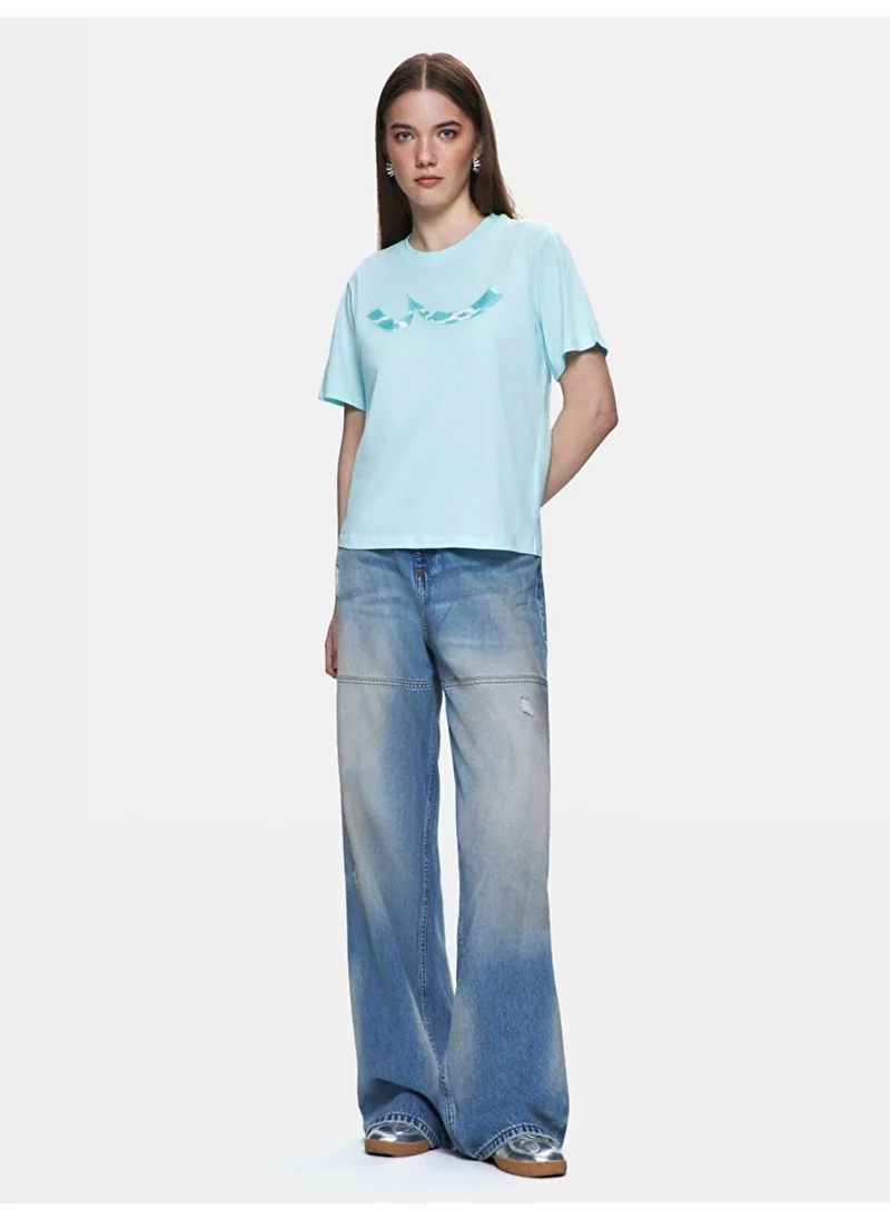 إل تي بي Blue T-Shirt