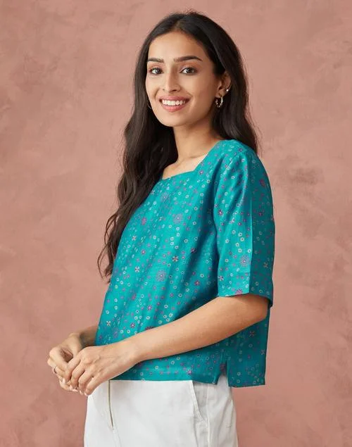 فاب انديا بلوزة قصيرة من القطن والحرير المنسوج باللون الأزرق