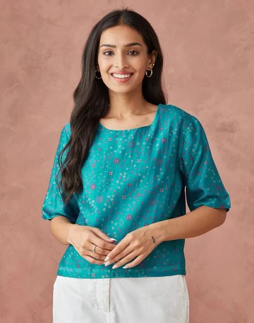 فاب انديا بلوزة قصيرة من القطن والحرير المنسوج باللون الأزرق