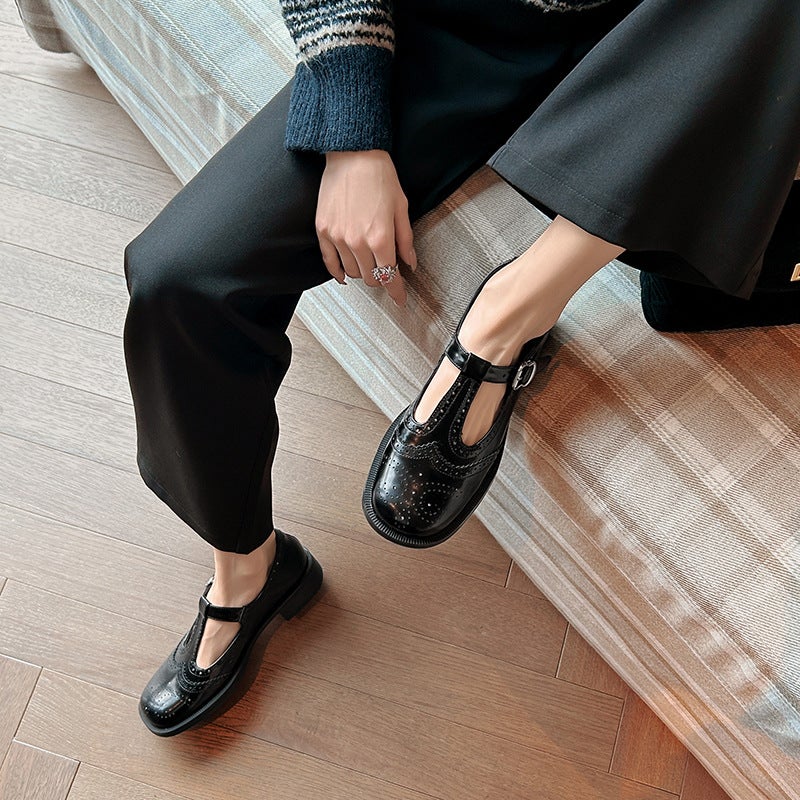 3Cm Handmade Women'S Shoes College British Vintage Carved Mary Jane Women'S Shoes T-Buckle Low-Heeled Small Leather Shoes - Image 1