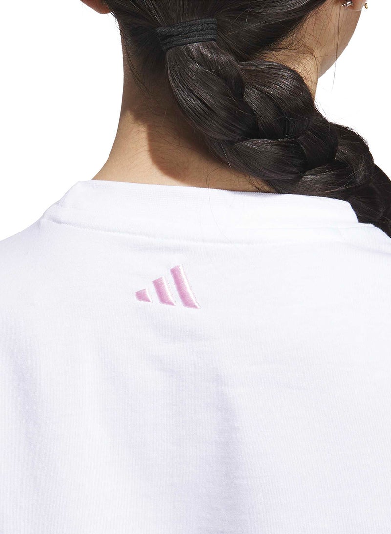 adidas تيشيرت أساسي موسمي بطبعة كب كيك - Image 4