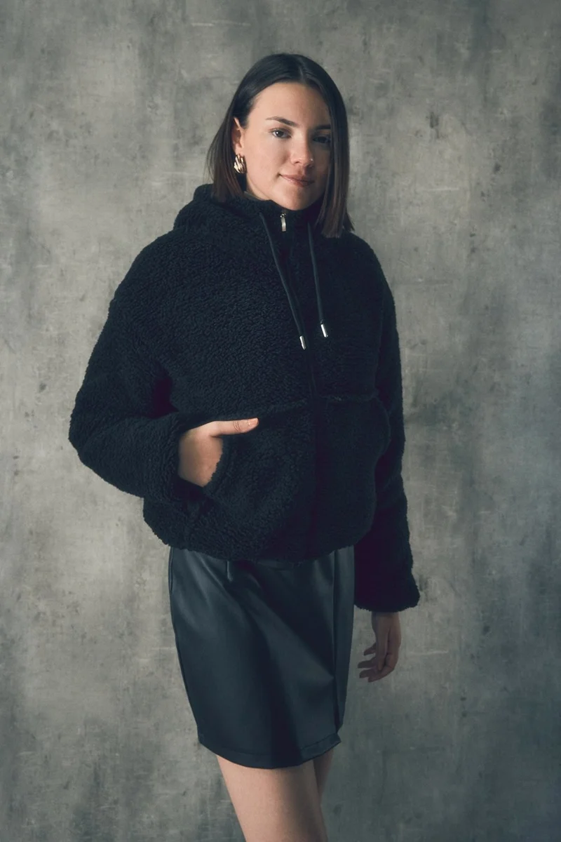 FullaModa Double Pocket Elastic Waist Hooded Plush Coat