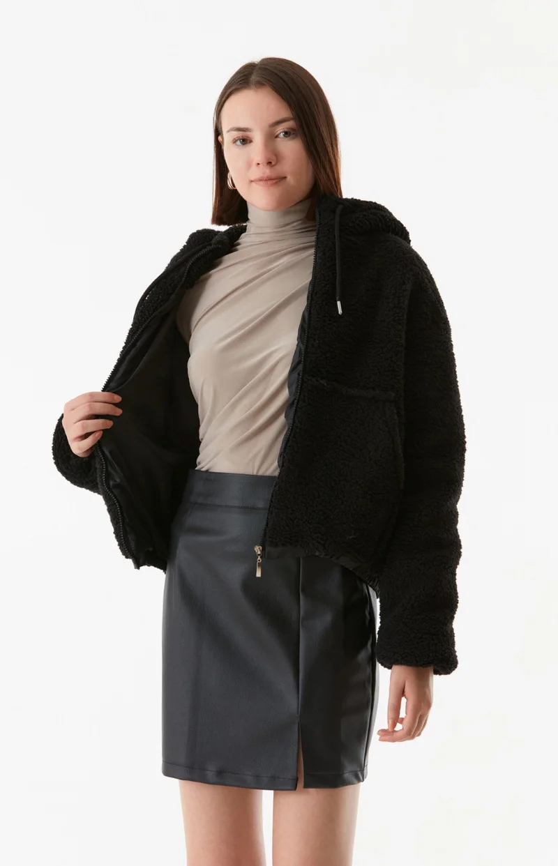 FullaModa Double Pocket Elastic Waist Hooded Plush Coat