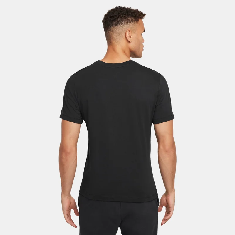 Nike Sportswear Club T-Shirt