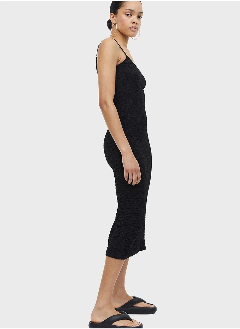 H&M Strappy Crinkled Dress
