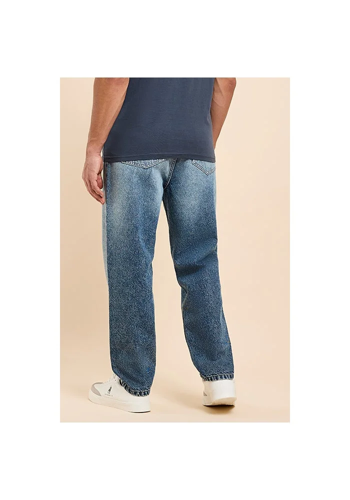 R&b  Washed Relaxed Fit Jeans with Button Closure for Men | Best Price UAE