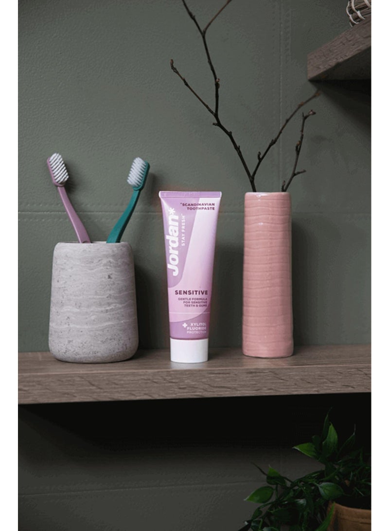 Jordan Sensitive Toothpaste 75ml - Image 2