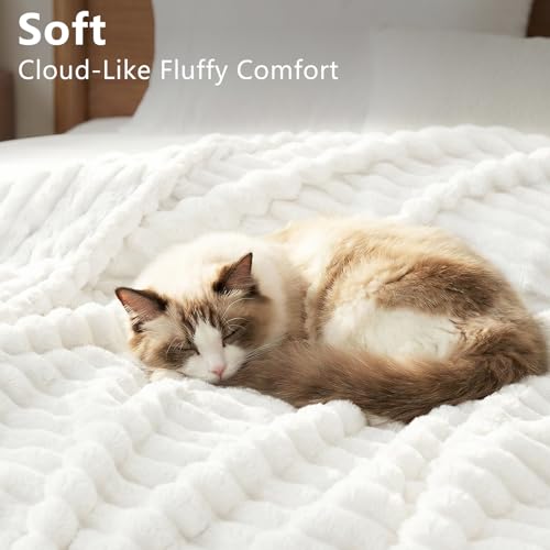 HIMEET Off White Ribbed Throw Blanket for Couch - 300GSM Lightweight Soft Fleece Blanket for Women, Cozy Blankets for Mothers Gifts, Striped Spring Home Room Decor, Off White, 50x60 Inches - Image 4