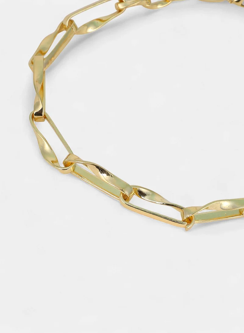 Sohi  Women's Chunky Twirl-Link Minimal Necklace Chain for Women | Best Price UAE