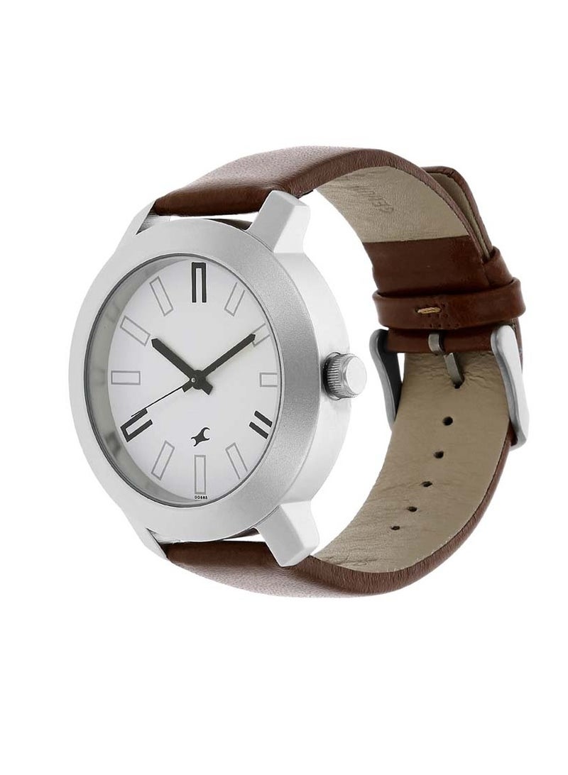 fastrack Fastrack Quartz Analog White Dial Leather Strap Watch for Guys  - Image 2