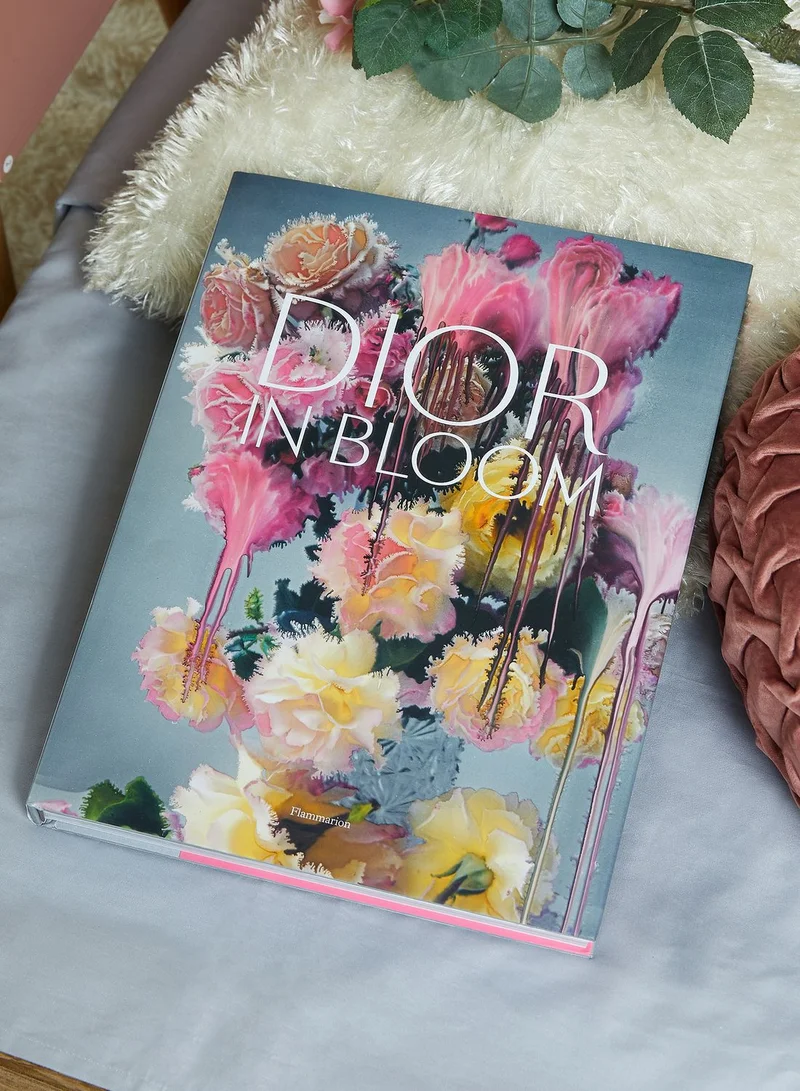 THAMES Dior In Bloom
