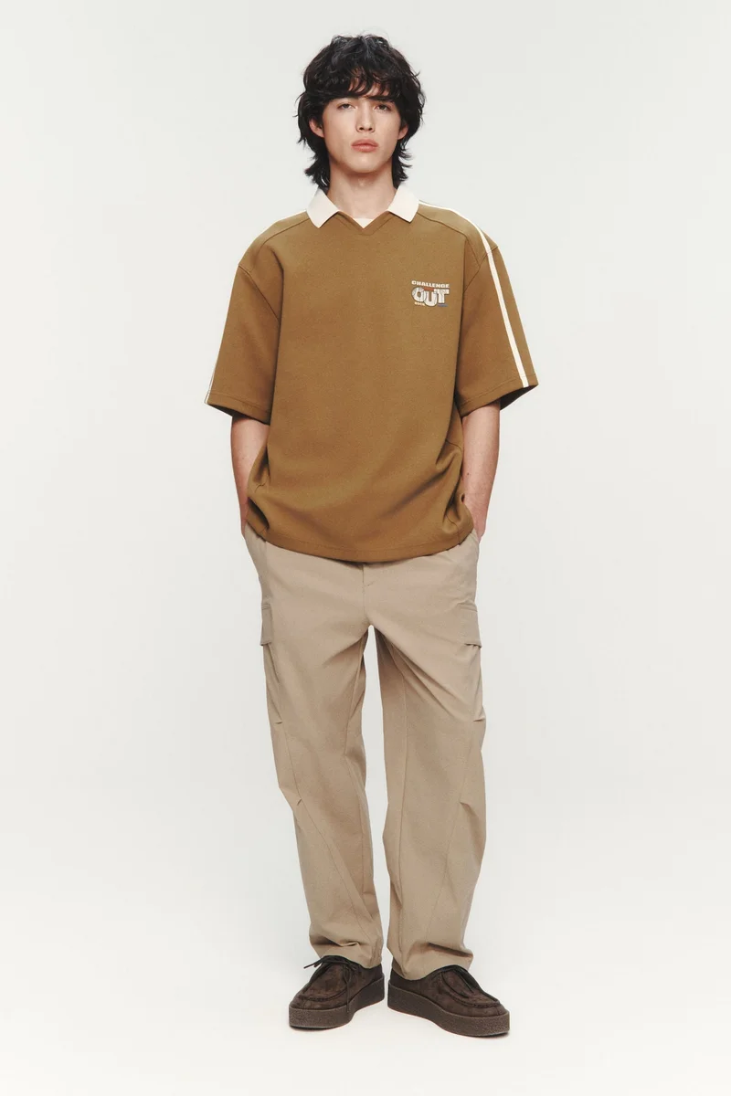 اتش اند ام تي-شيرت بولو بقصة واسعة